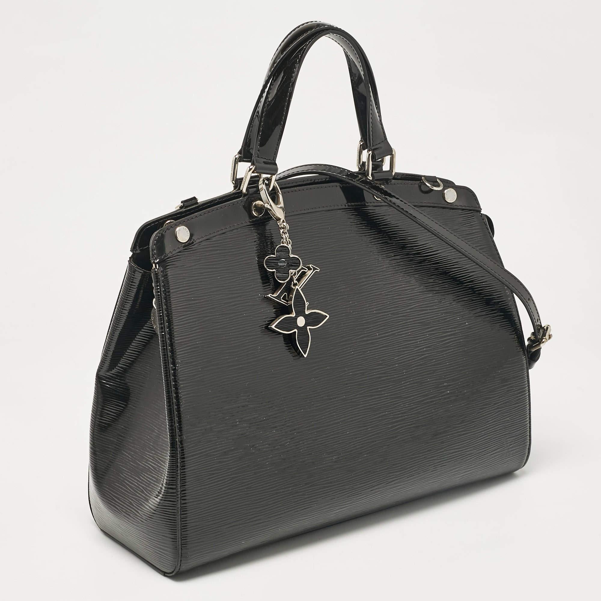 Louis Vuitton Black Electric Epi Leather Brea GM Bag In Good Condition In Dubai, Al Qouz 2