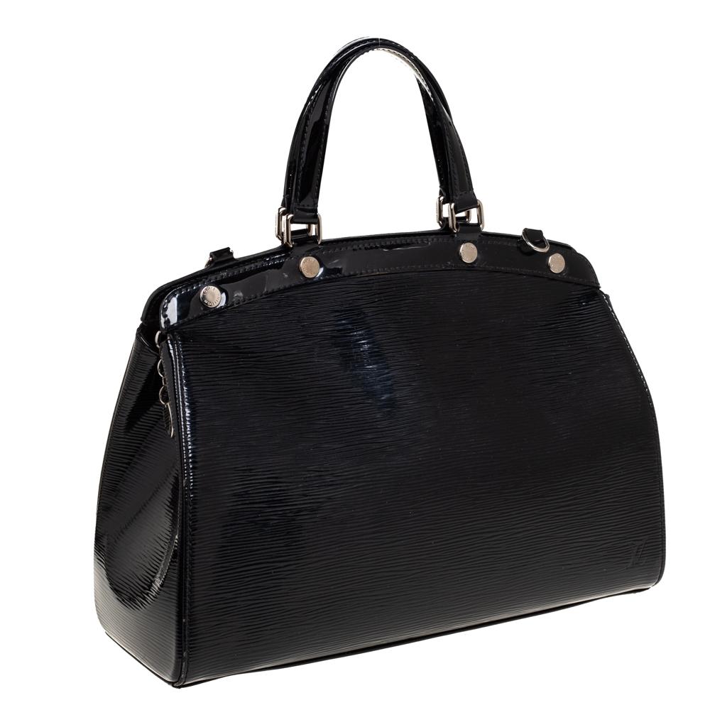Louis Vuitton Black Electric Epi Leather Brea MM Bag In Good Condition For Sale In Dubai, Al Qouz 2