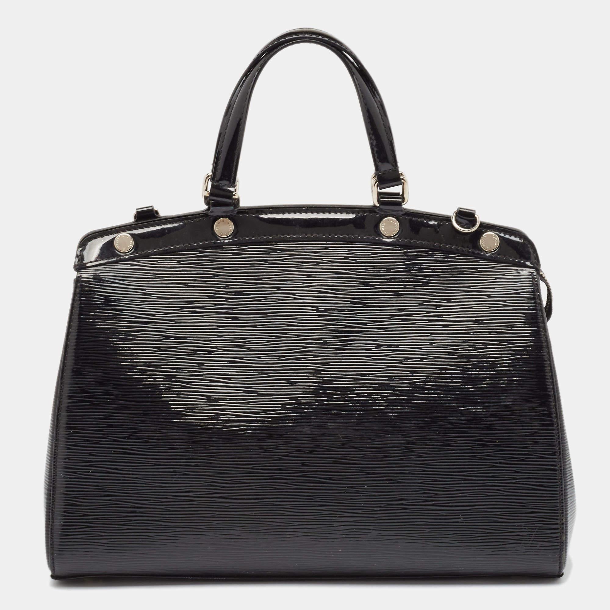 Schwarze Electric Epi Leder-Tasche von Louis Vuitton Brea MM Damen