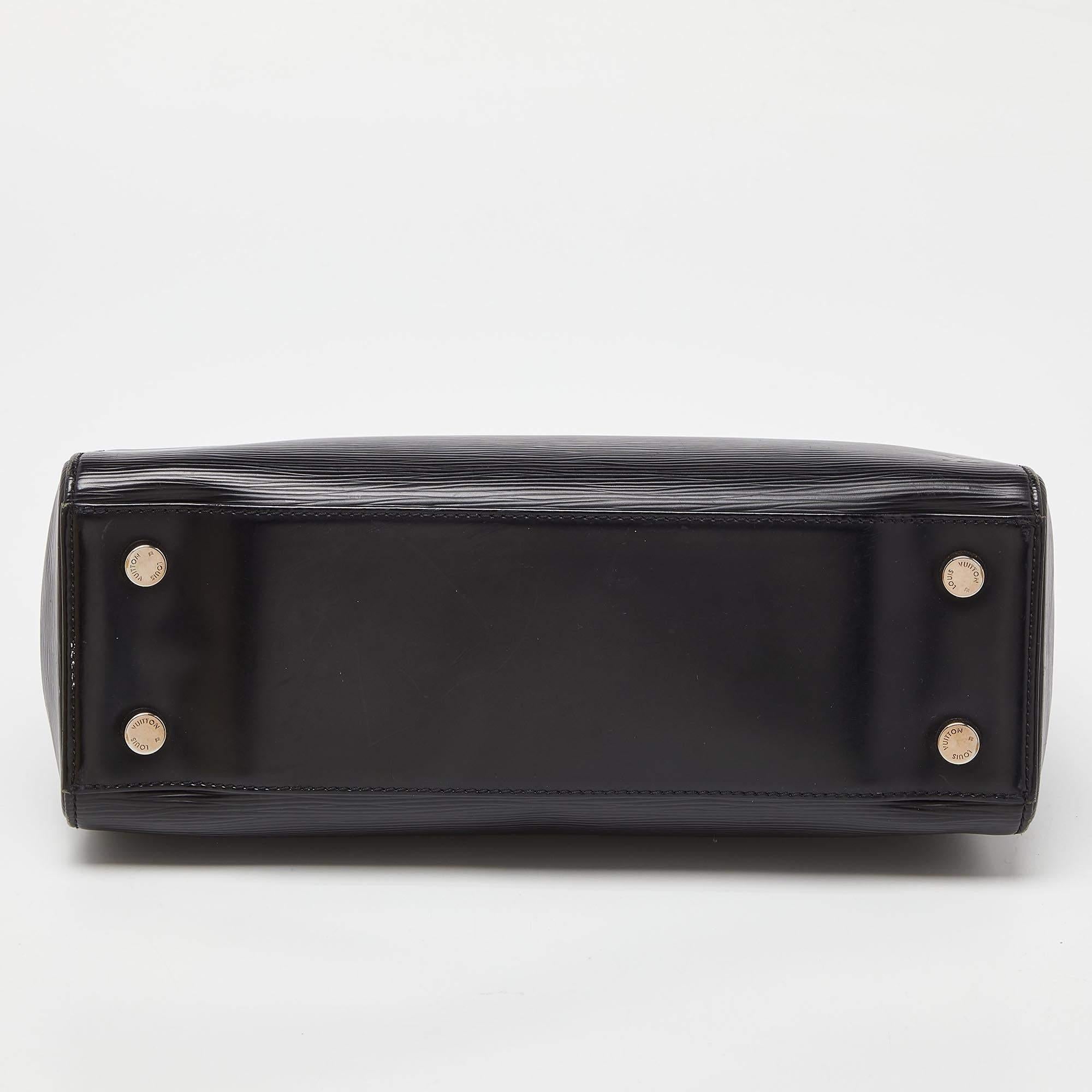 Louis Vuitton Borsa Brea MM in pelle elettrica nera. in vendita 2