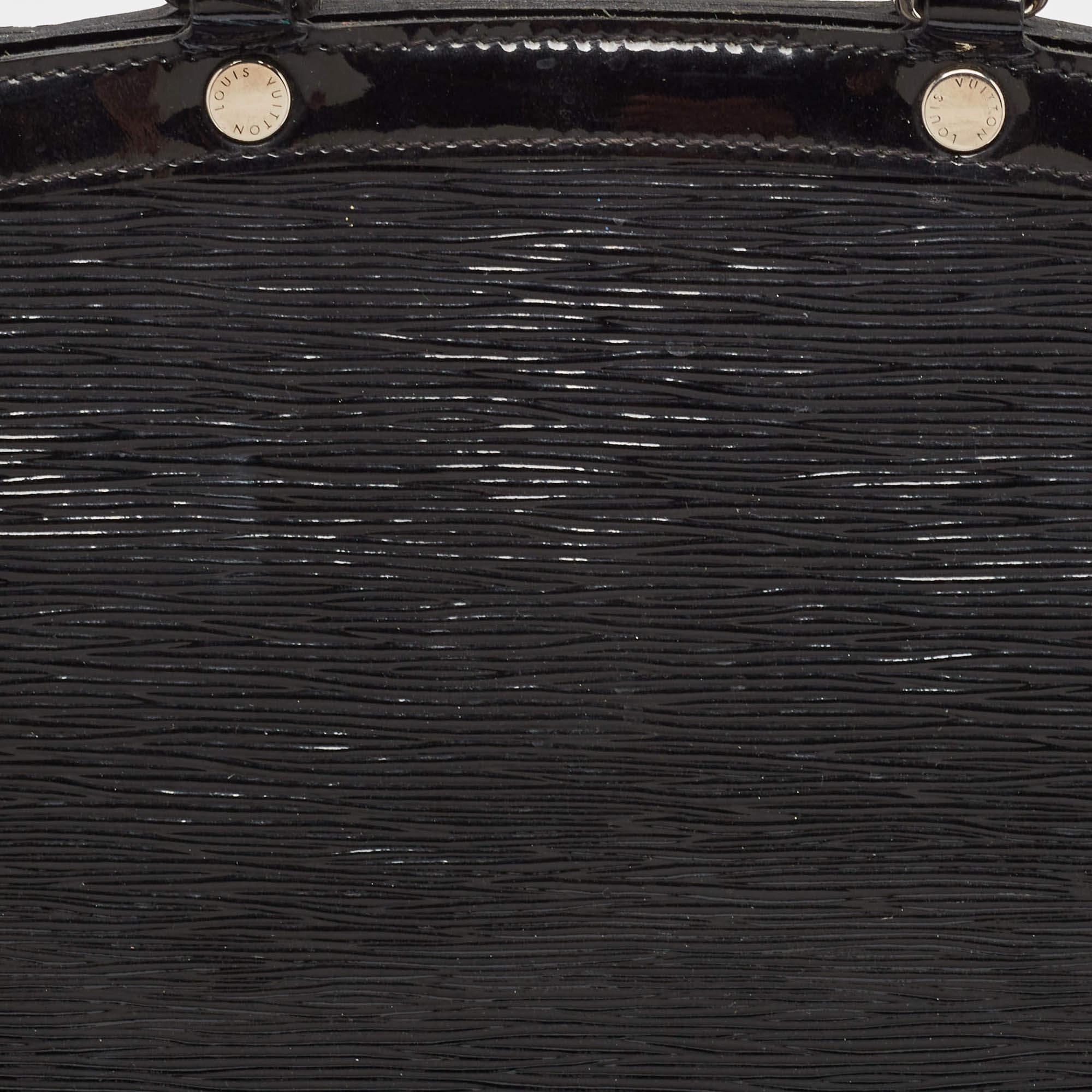 Schwarze Electric Epi Leder-Tasche von Louis Vuitton Brea MM 3