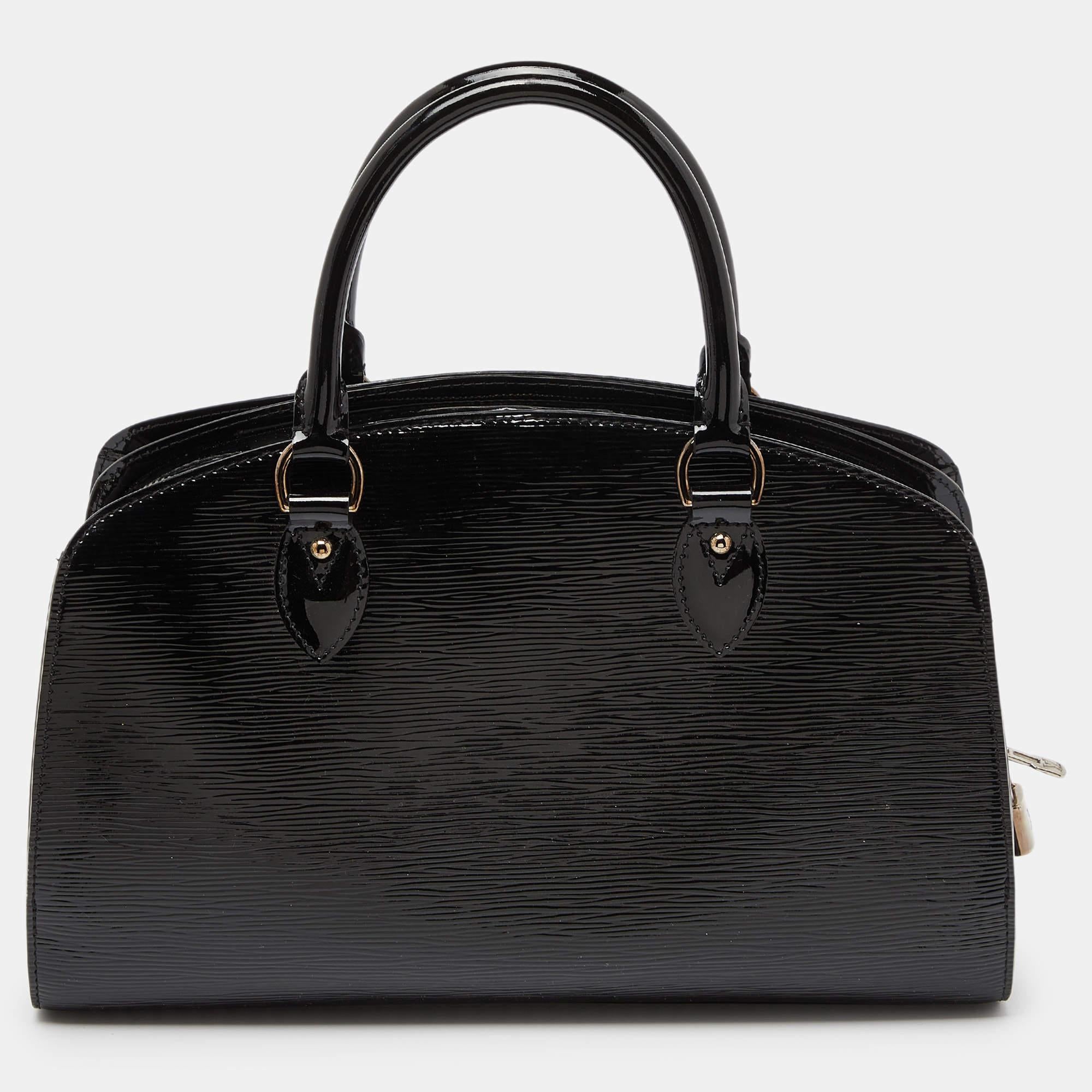 Women's Louis Vuitton Black Electric Epi Leather Jasmine Bag