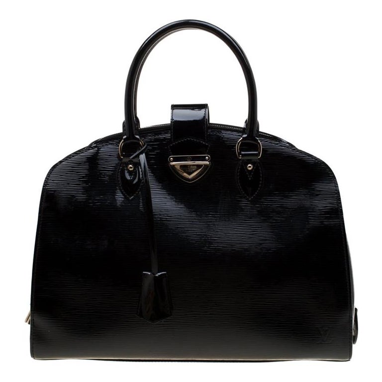 Louis Vuitton Black Electric Epi Leather Pont Neuf GM Bag For Sale at 1stdibs