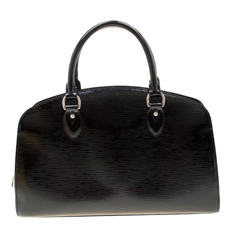 Louis Vuitton Black Electric Epi Leather Pont Neuf PM Bag For Sale at 1stdibs