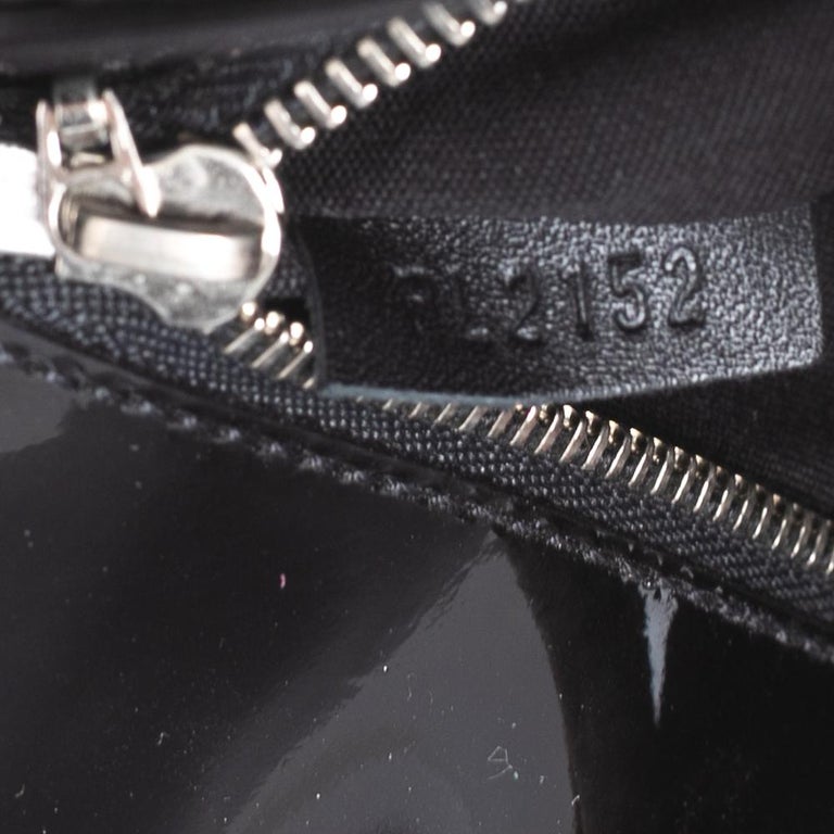 Louis Vuitton Black Electric Epi Sobe Clutch Leather ref.123056