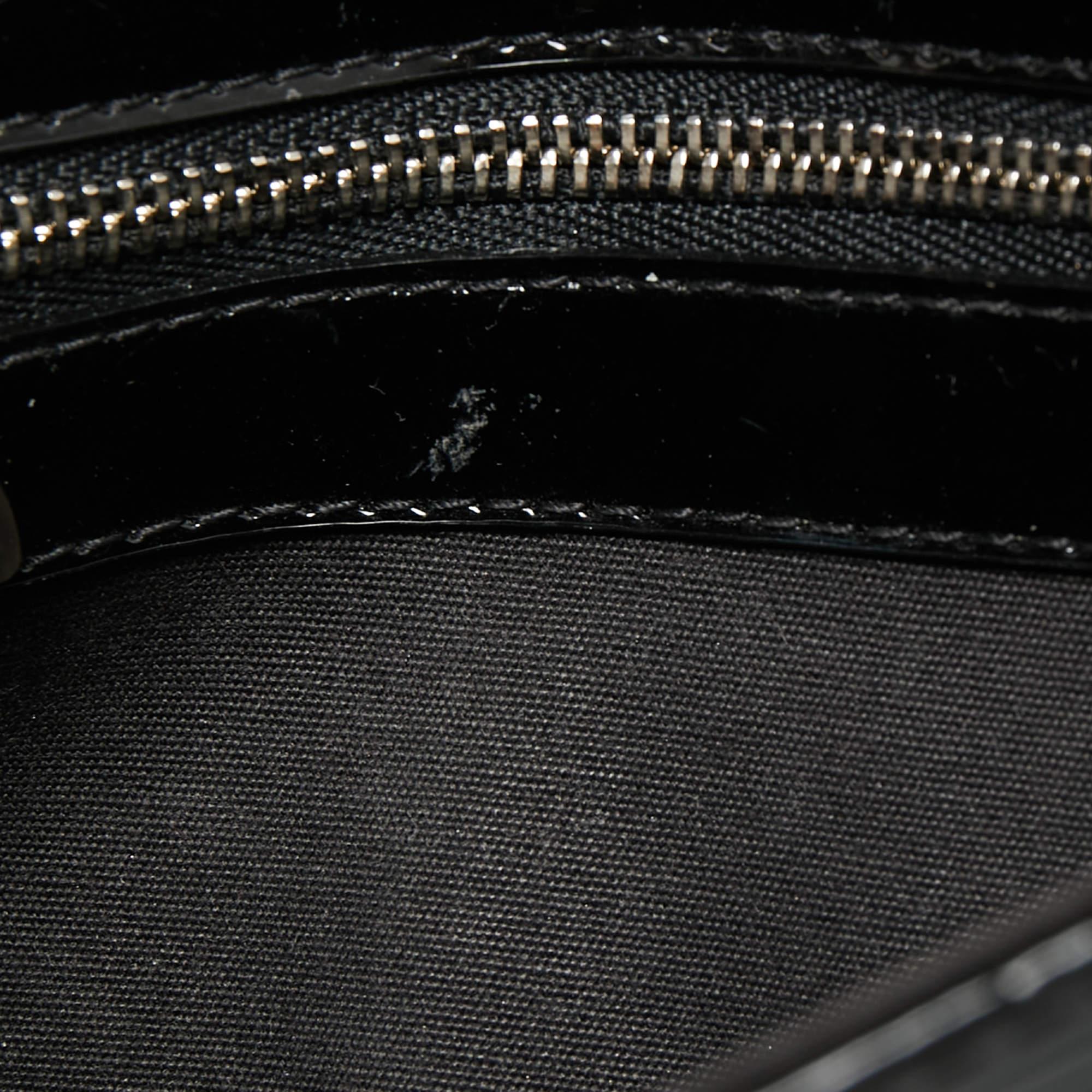 Louis Vuitton Black Electric Epi Leather Sobe Clutch For Sale 5