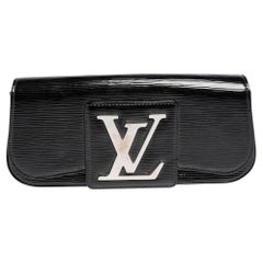 Louis Vuitton Beige Poudre Vernis Pochette SoBe Clutch Bag - Yoogi's Closet