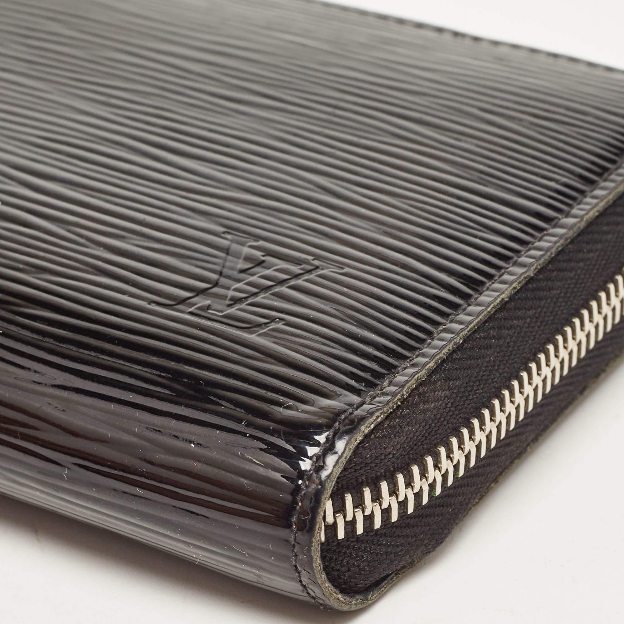 Louis Vuitton Black Electric Epi Leather Zippy Wallet In Good Condition For Sale In Dubai, Al Qouz 2