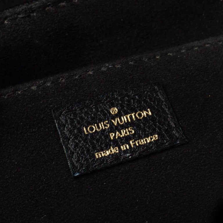 Saint-germain leather handbag Louis Vuitton Grey in Leather - 31727628