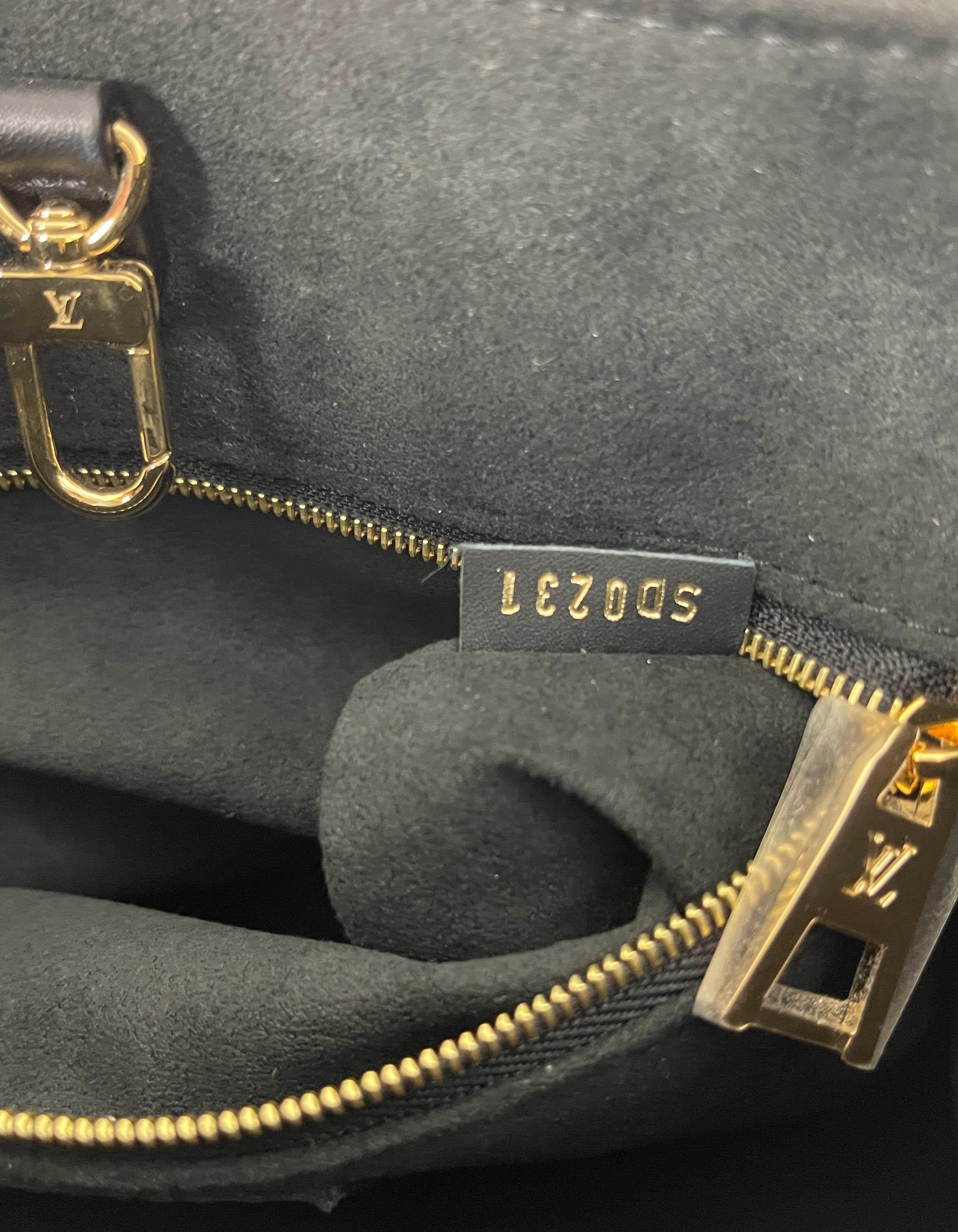 Louis Vuitton Black Empreinte Monogram Giant Onthego PM Crossbody Bag 2