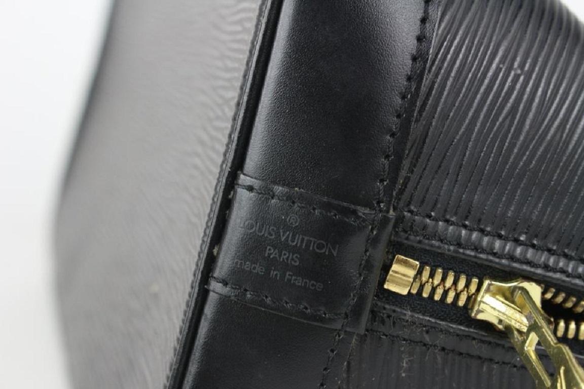 Schwarze Epi Alma PM Tasche von Louis Vuitton, 820lv4 Damen im Angebot