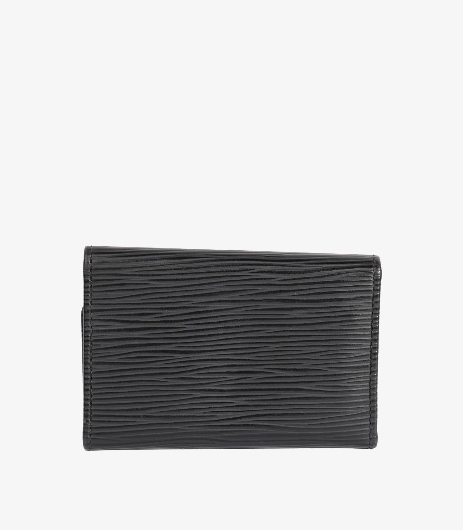 Louis Vuitton Black Epi Leather 6 Key Holder

Brand- Louis Vuitton
Model- Key Holder
Product Type- Key Pouch
Serial Number- CT*****
Age- Circa 2017
Colour- Black
Hardware- Silver
Material(s)- Epi Leather
Authenticity Details- Date Stamp

Height-