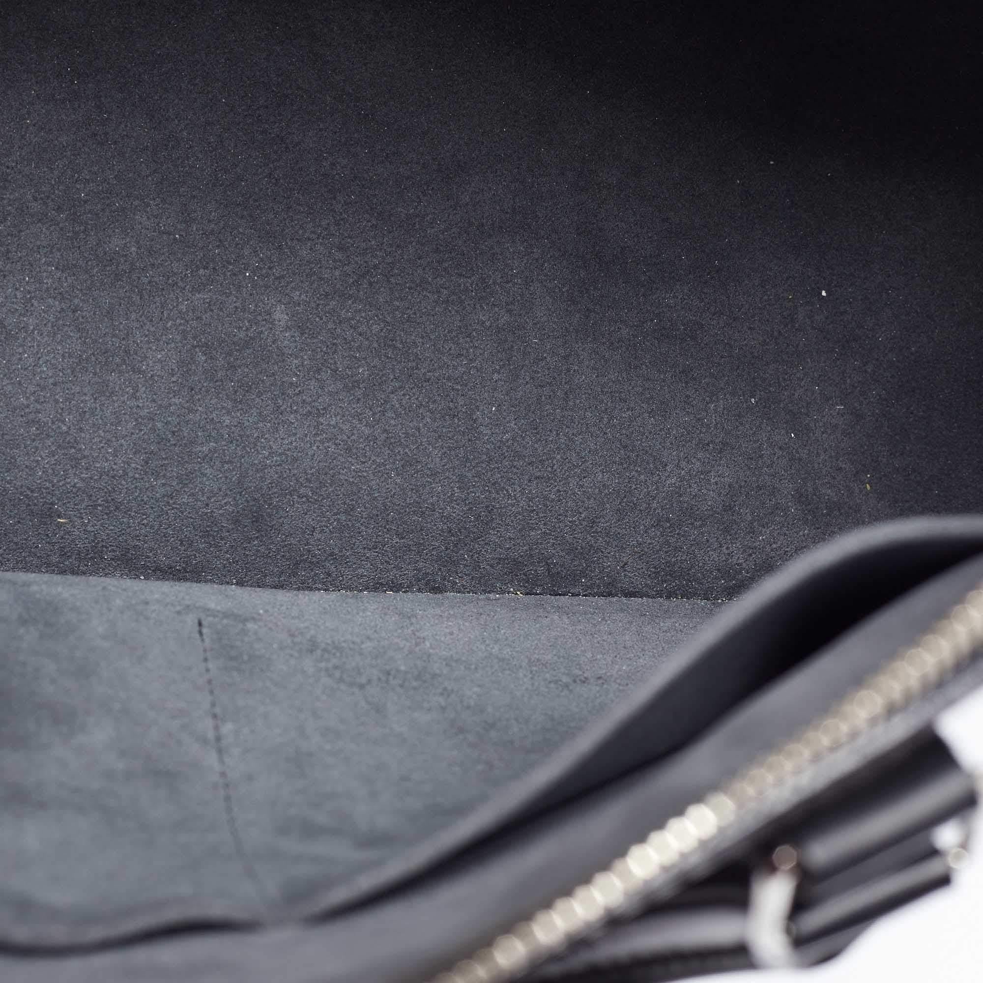 Louis Vuitton Black Epi Leather Alma MM Bag 4