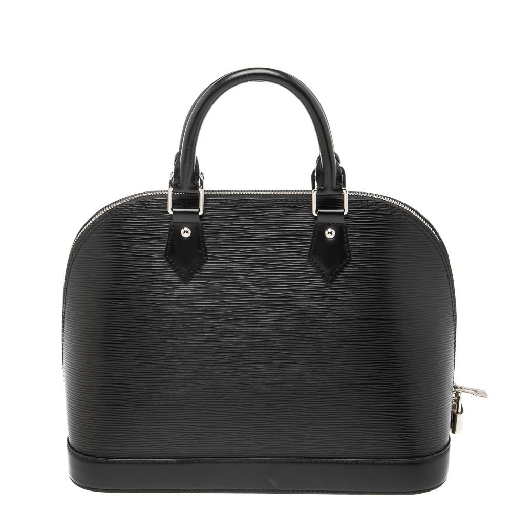 Out of all the irresistible handbags from Louis Vuitton, the Alma is the most structured one. First introduced in 1934 by Gaston-Louis Vuitton, the Alma is a classic that has received love from icons. This piece comes crafted from epi leather,