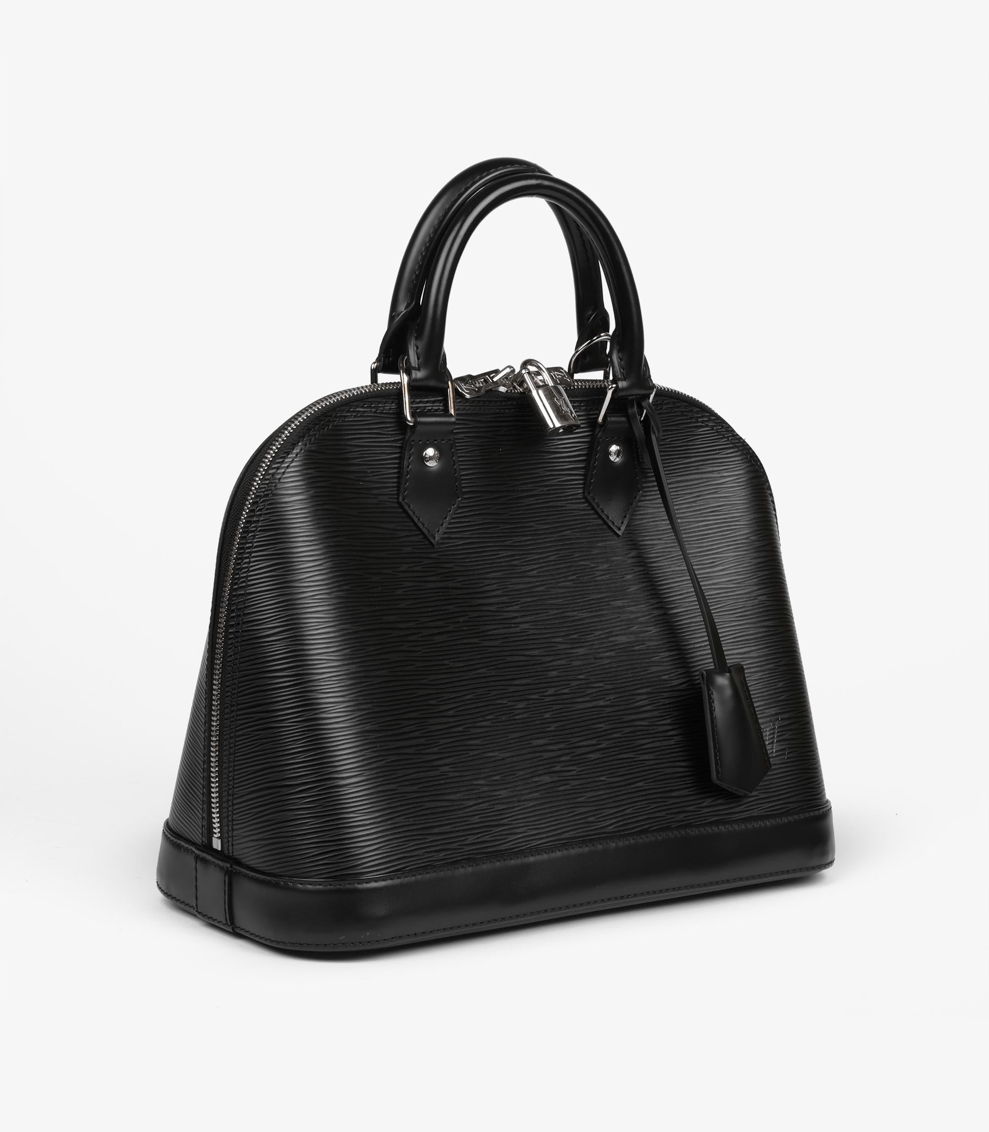 Louis Vuitton Black Epi Leather Alma PM In Excellent Condition In Bishop's Stortford, Hertfordshire