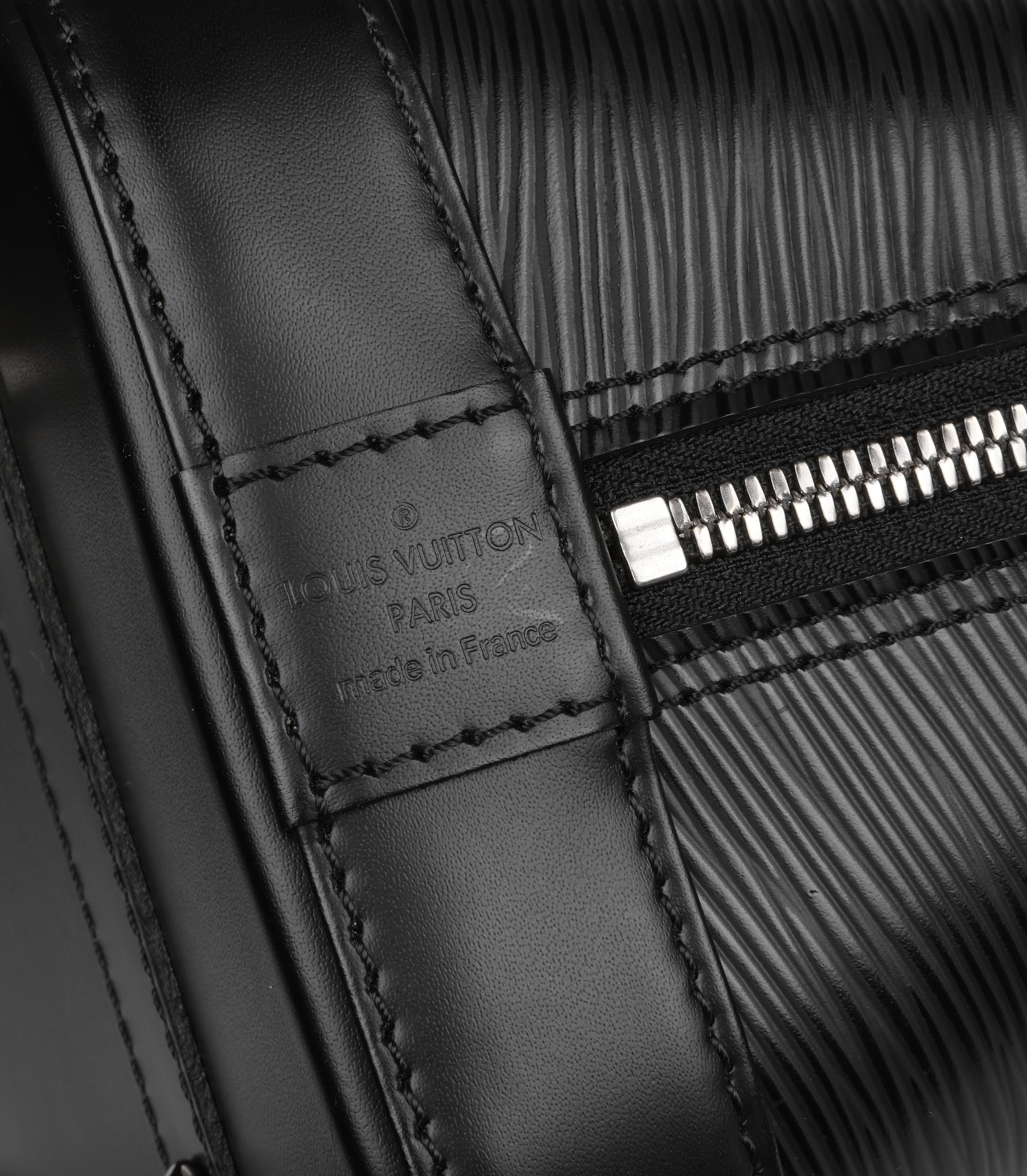 Louis Vuitton Black Epi Leather Alma PM 5