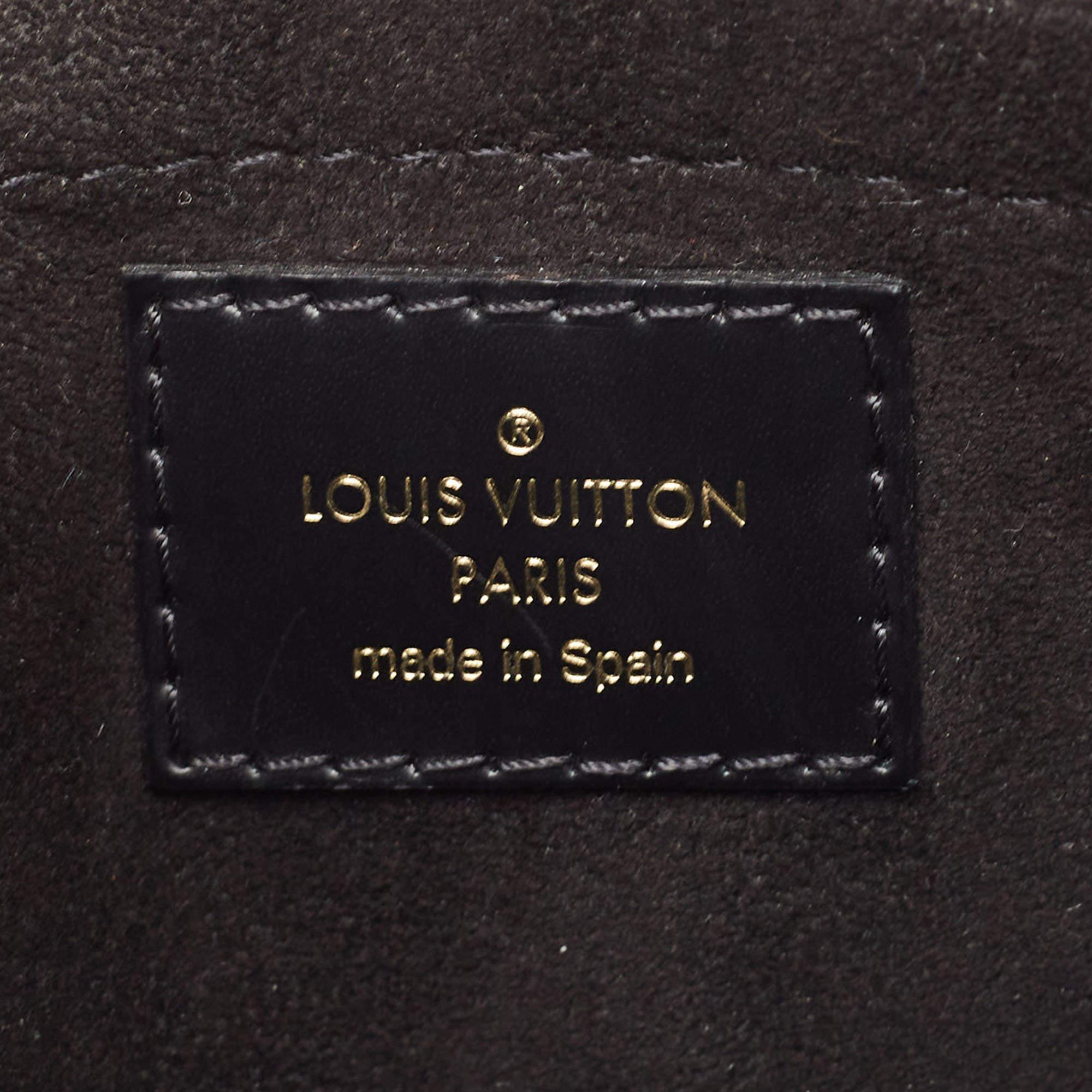 Louis Vuitton Black Epi Leather and Monogram Canvas Saint Michel Bag For Sale 1