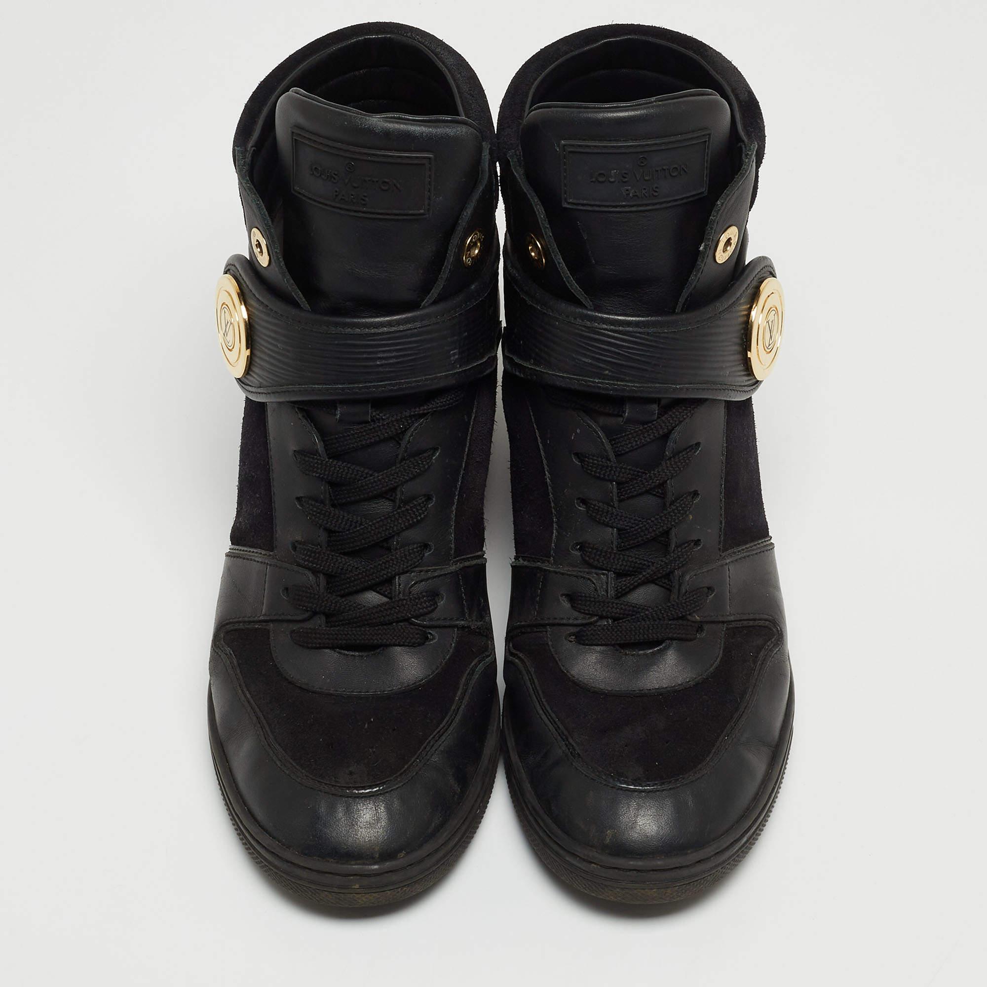 Men's Louis Vuitton Black Epi Leather and Suede High Top Sneakers Size 40 For Sale