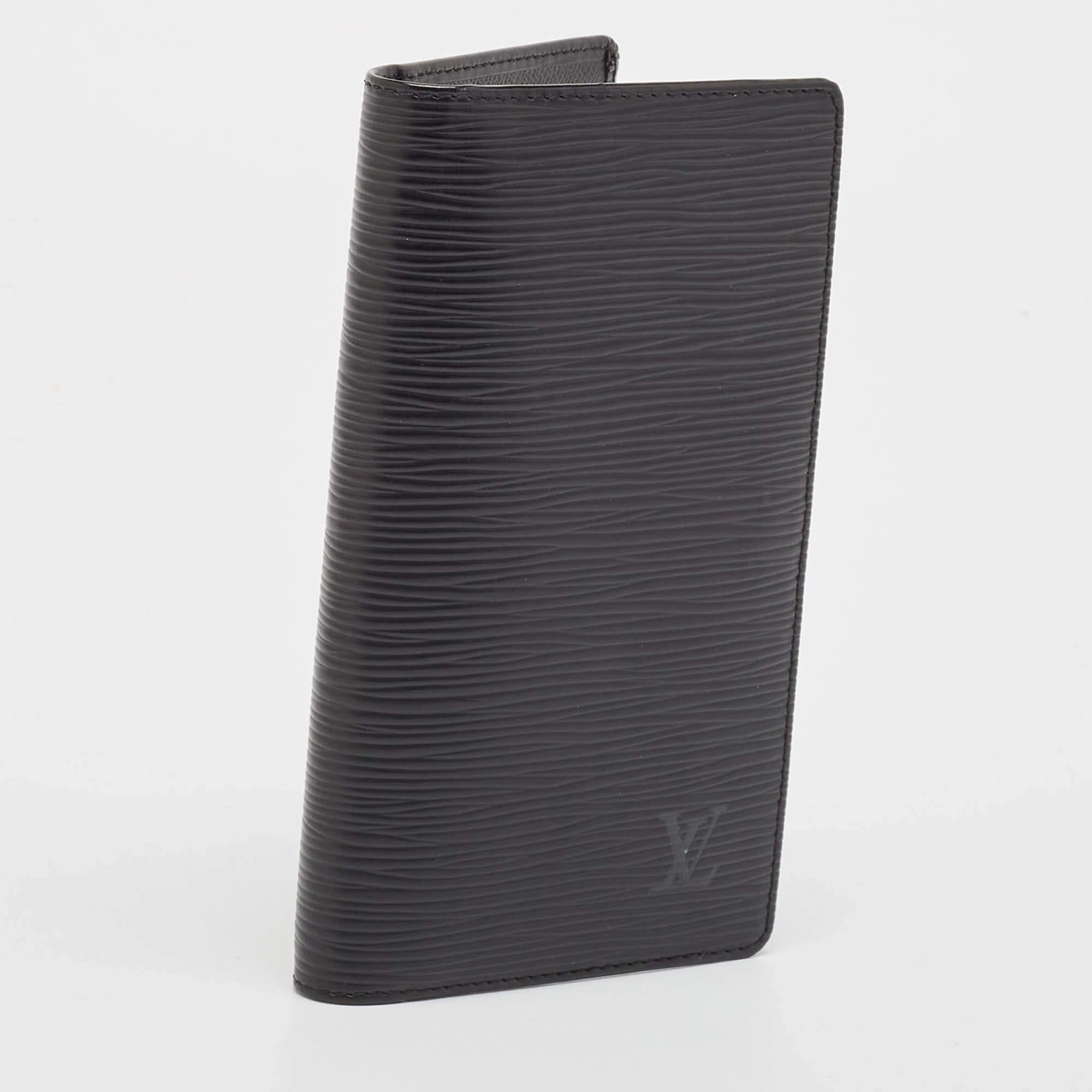 Louis Vuitton Black Epi Leather Bifold Long Wallet In Fair Condition For Sale In Dubai, Al Qouz 2