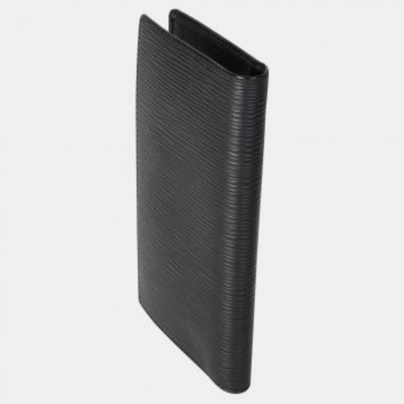 Noir Louis Vuitton - Portefeuille long à deux volets en cuir épi noir en vente