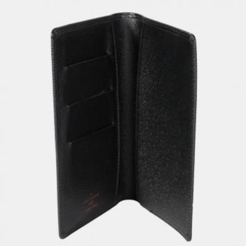 Louis Vuitton - Portefeuille long à deux volets en cuir épi noir État moyen - En vente à Dubai, Al Qouz 2