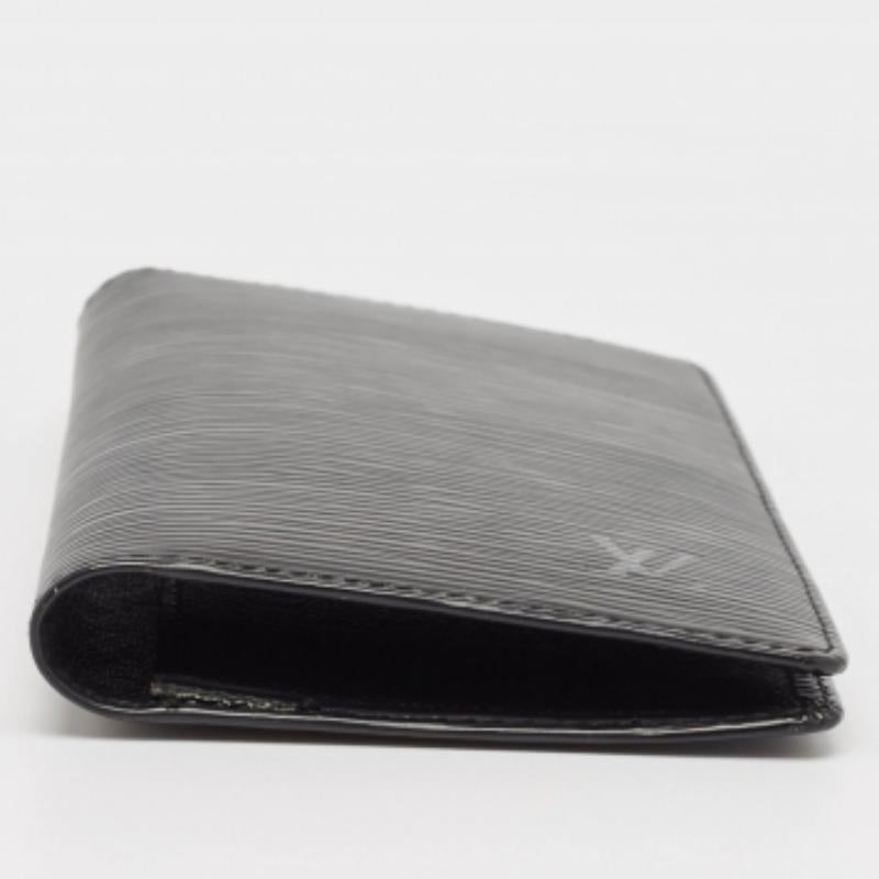 Louis Vuitton - Portefeuille long à deux volets en cuir épi noir en vente 2