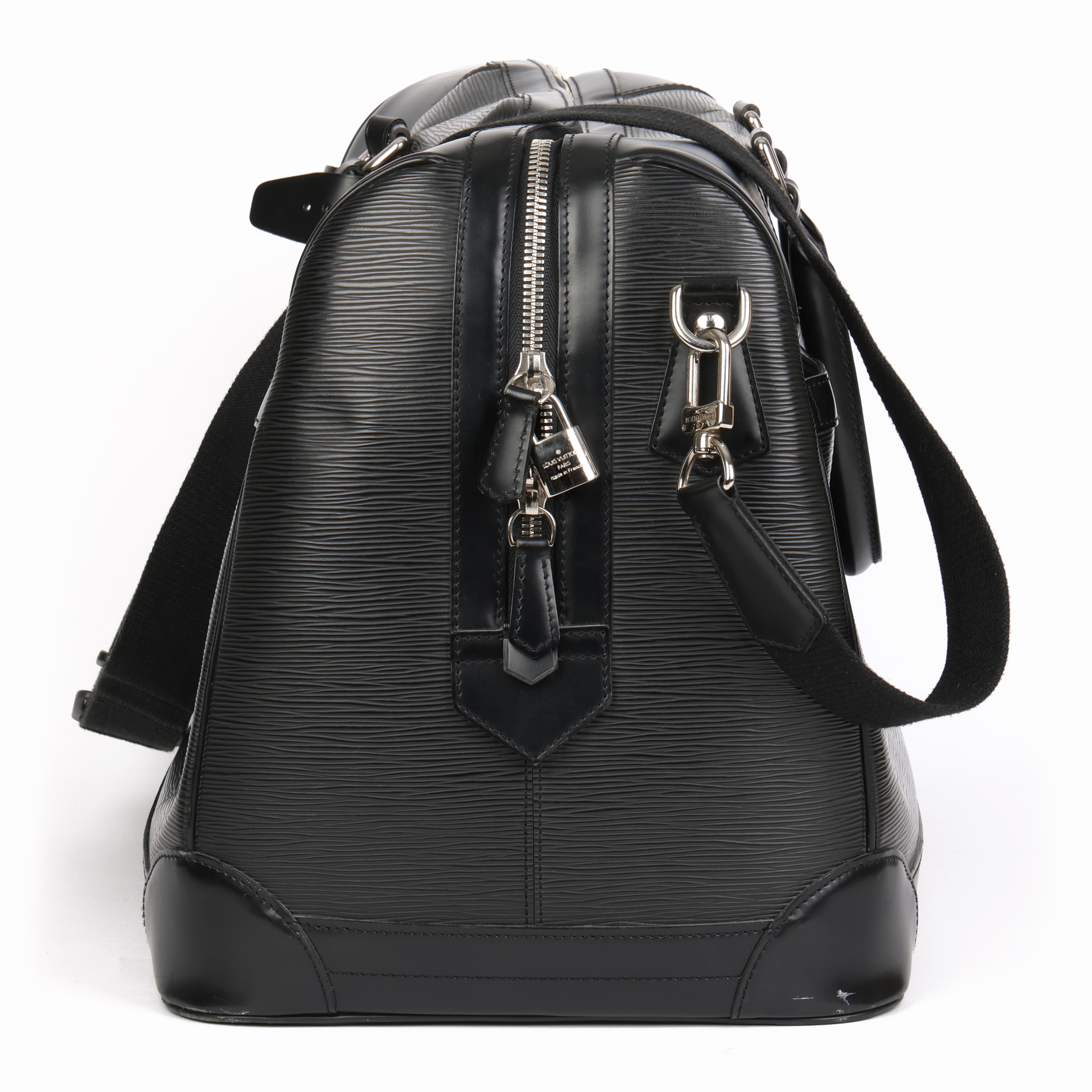 Louis Vuitton Schwarz Epi Leder Bourget 50 im Zustand „Gut“ in Bishop's Stortford, Hertfordshire