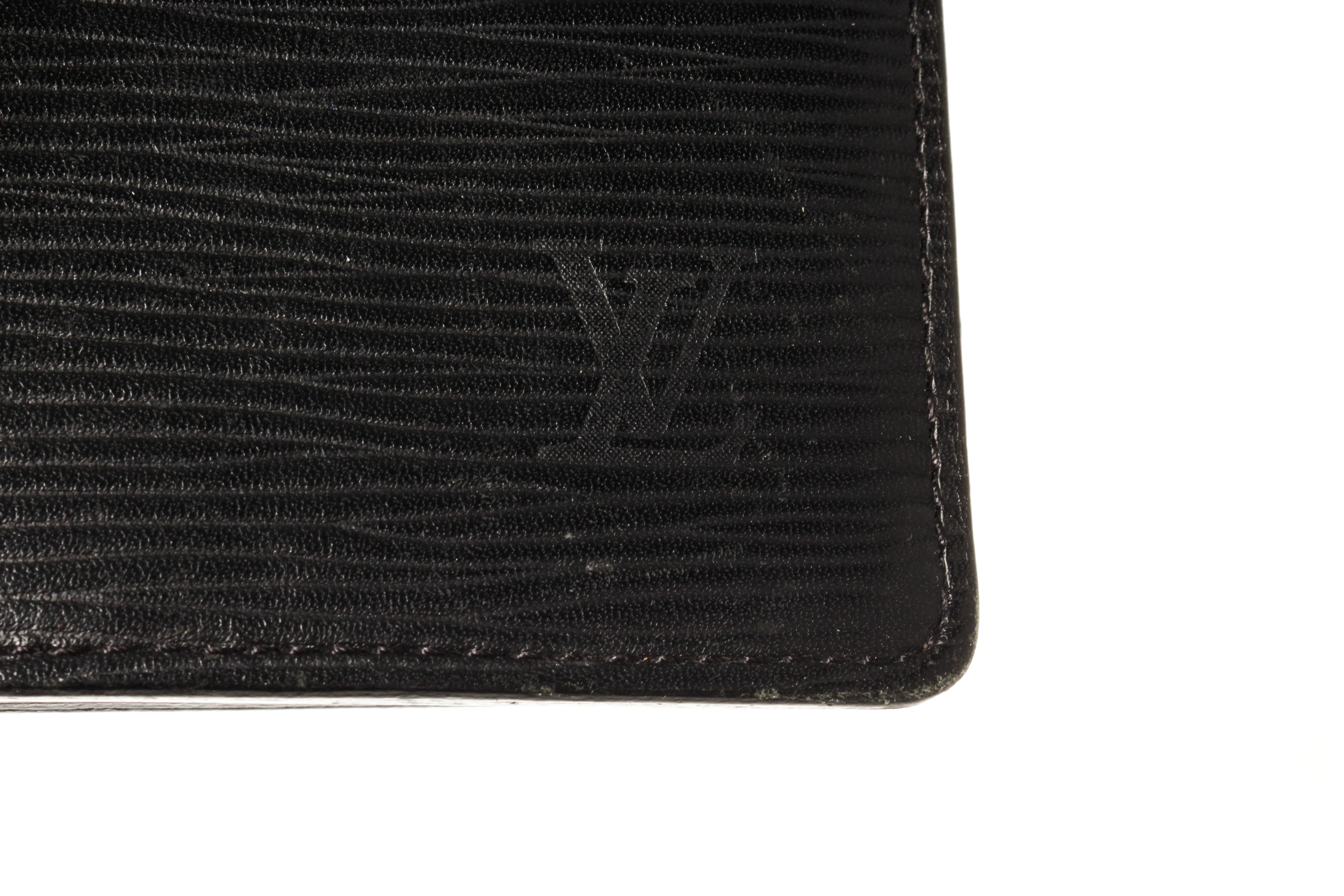 Women's Louis Vuitton Black Epi Leather Brazza Wallet For Sale