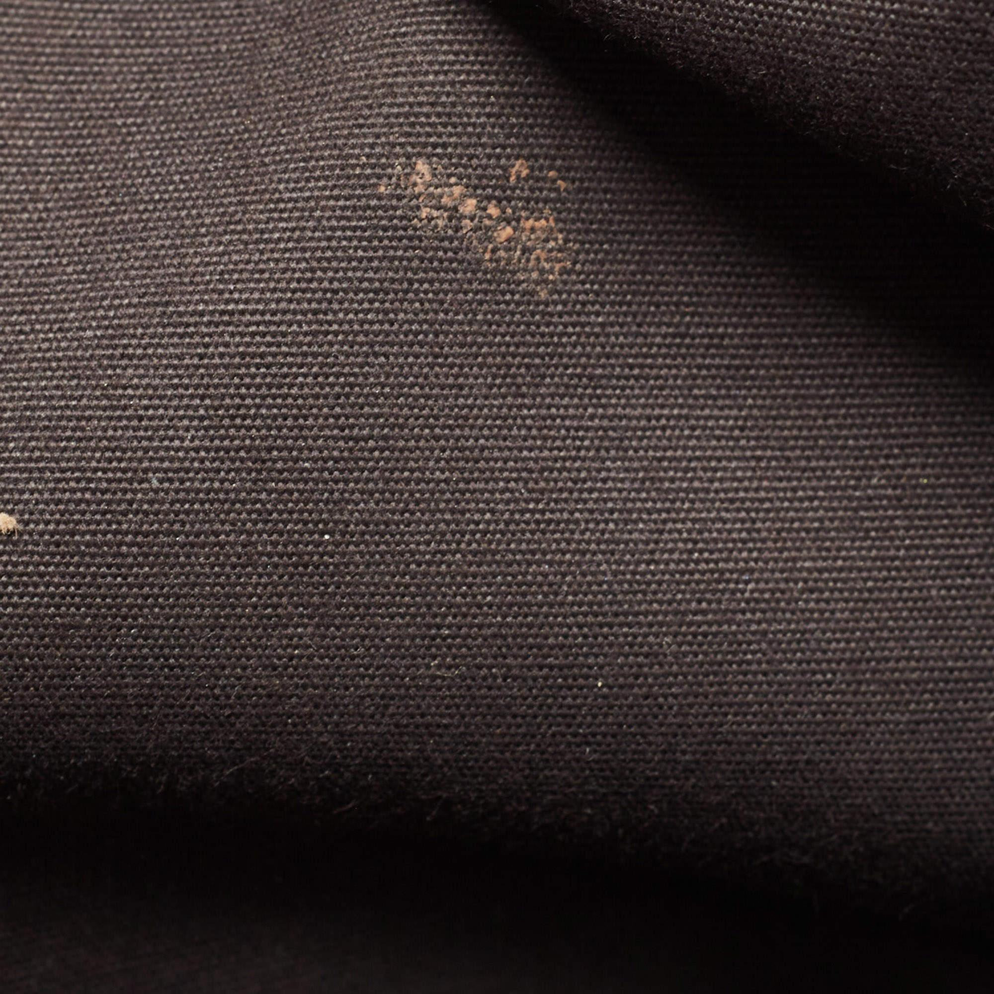 Schwarze Epi Ledertasche von Louis Vuitton Brea GM im Angebot 8