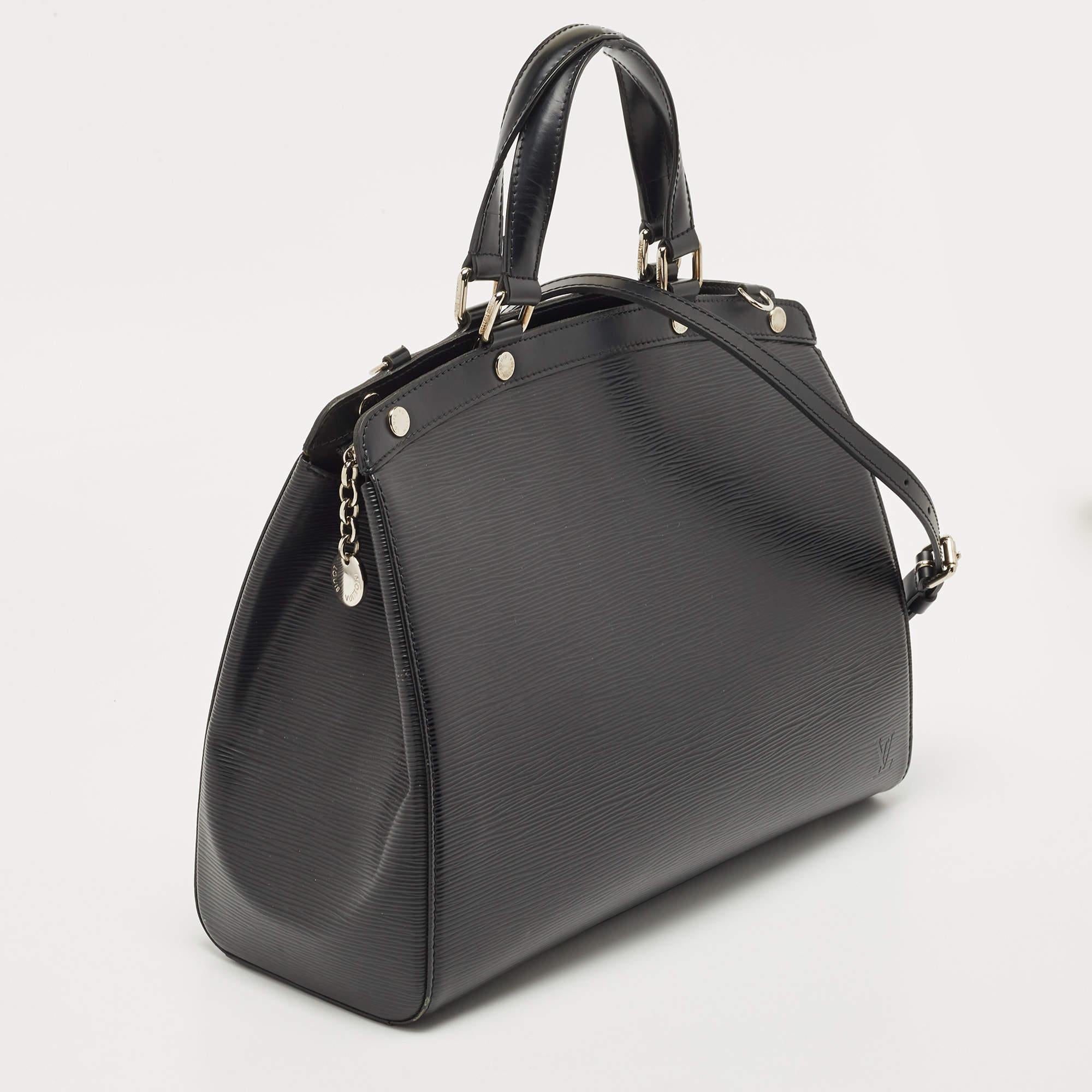 Women's Louis Vuitton Black Epi Leather Brea GM Bag For Sale