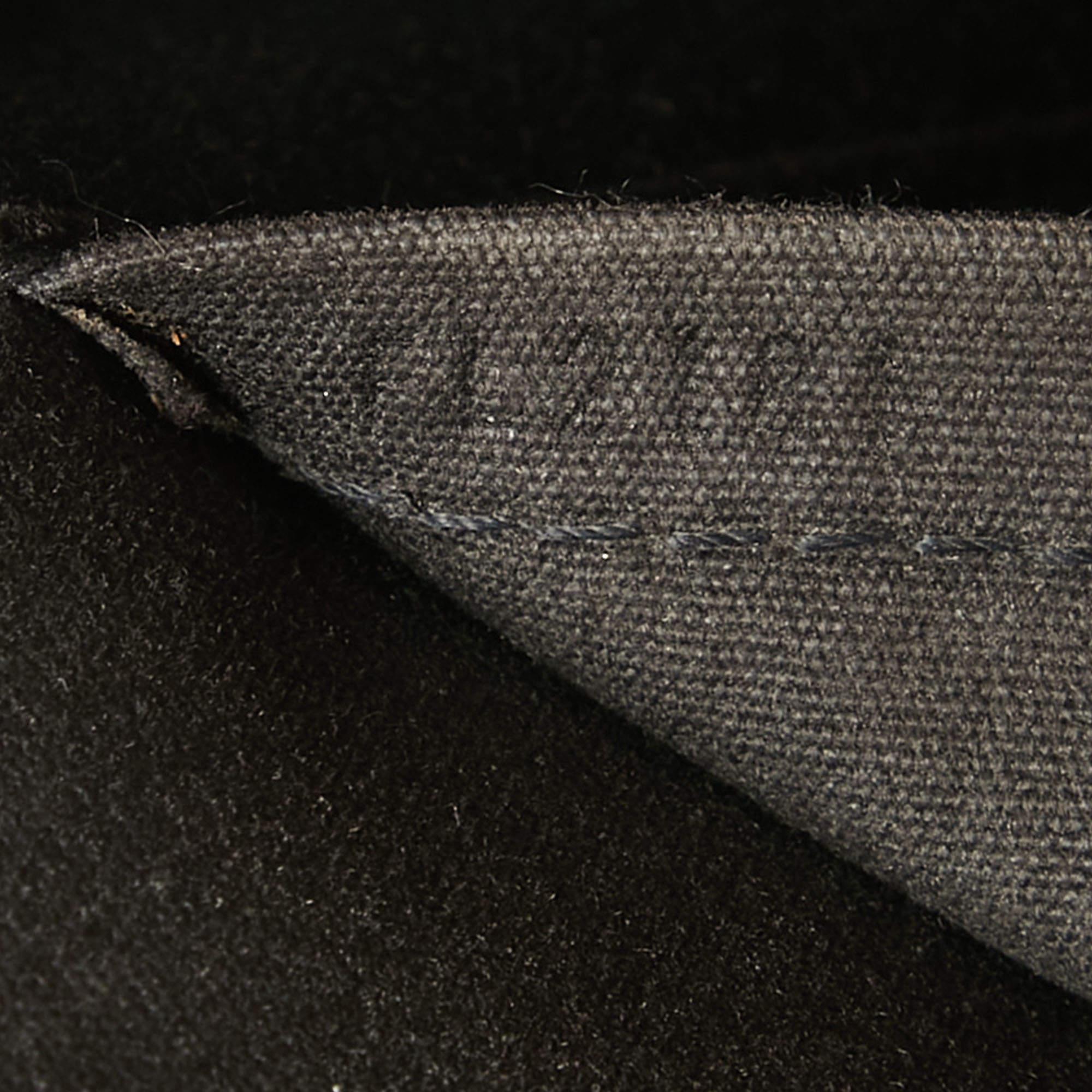 Louis Vuitton Black Epi Leather Brea MM Bag For Sale 6