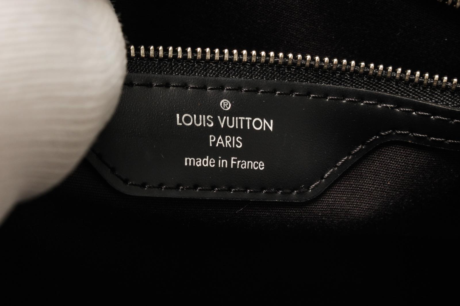 Louis Vuitton Black Epi Leather Brea MM Bag 6
