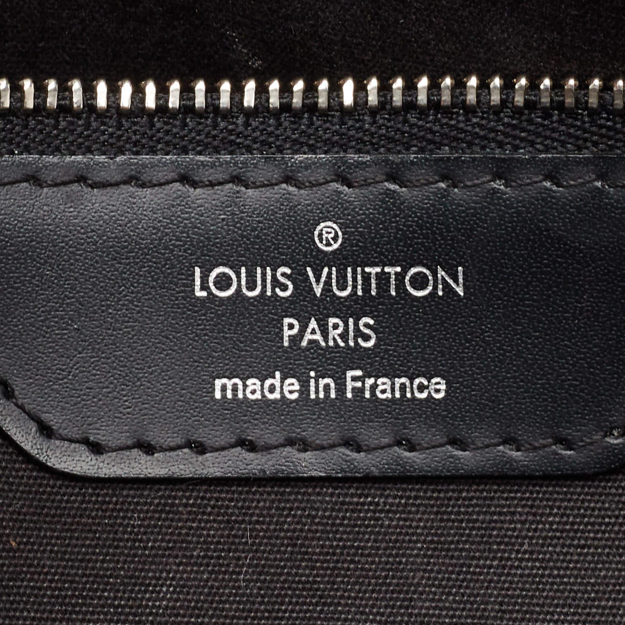 Louis Vuitton Black Epi Leather Brea MM Bag For Sale 8