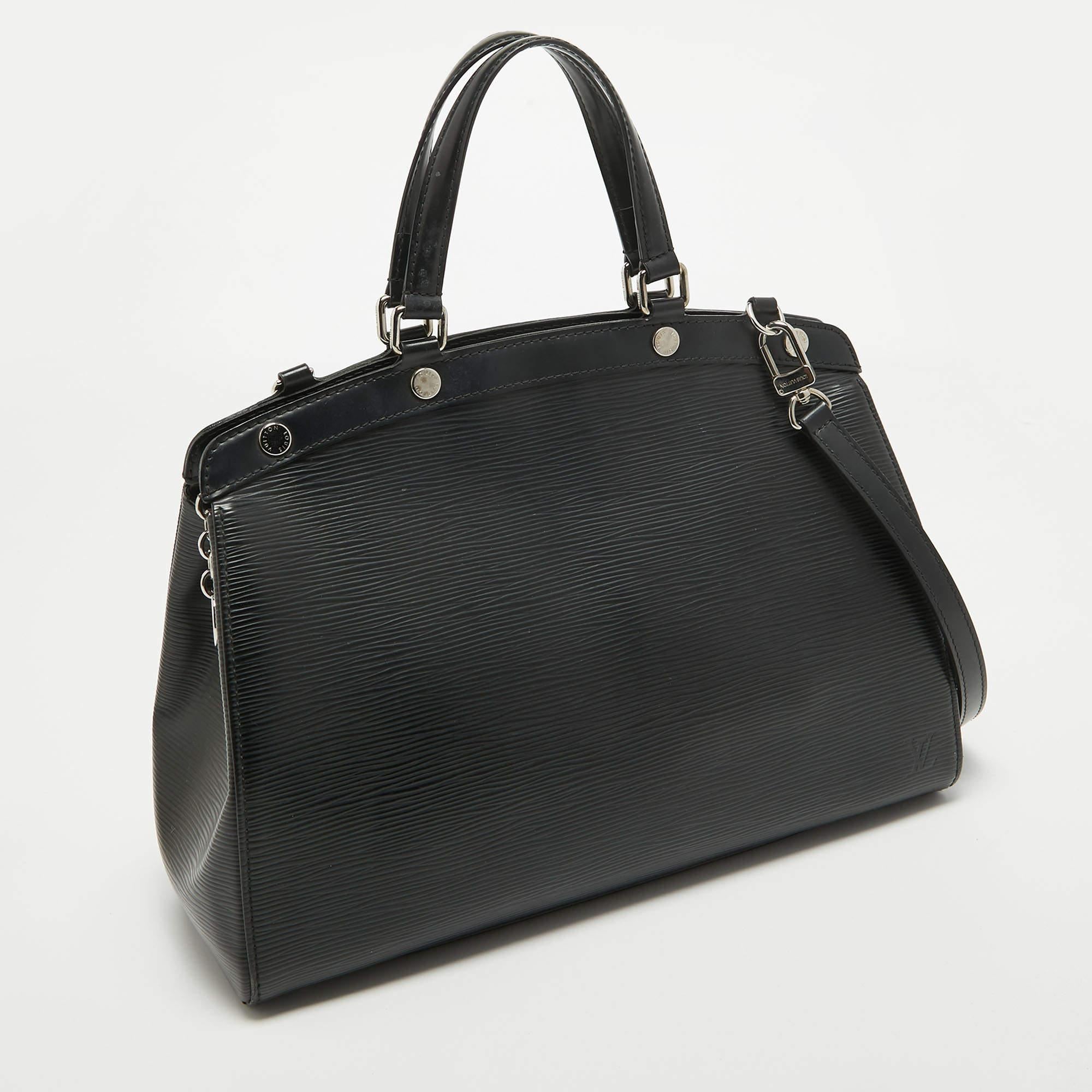 Women's Louis Vuitton Black Epi Leather Brea MM Bag For Sale