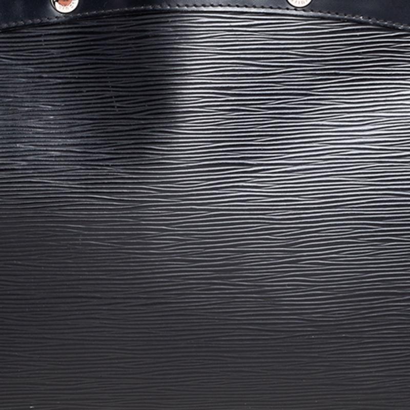 Louis Vuitton Black Epi Leather Brea MM Bag 2