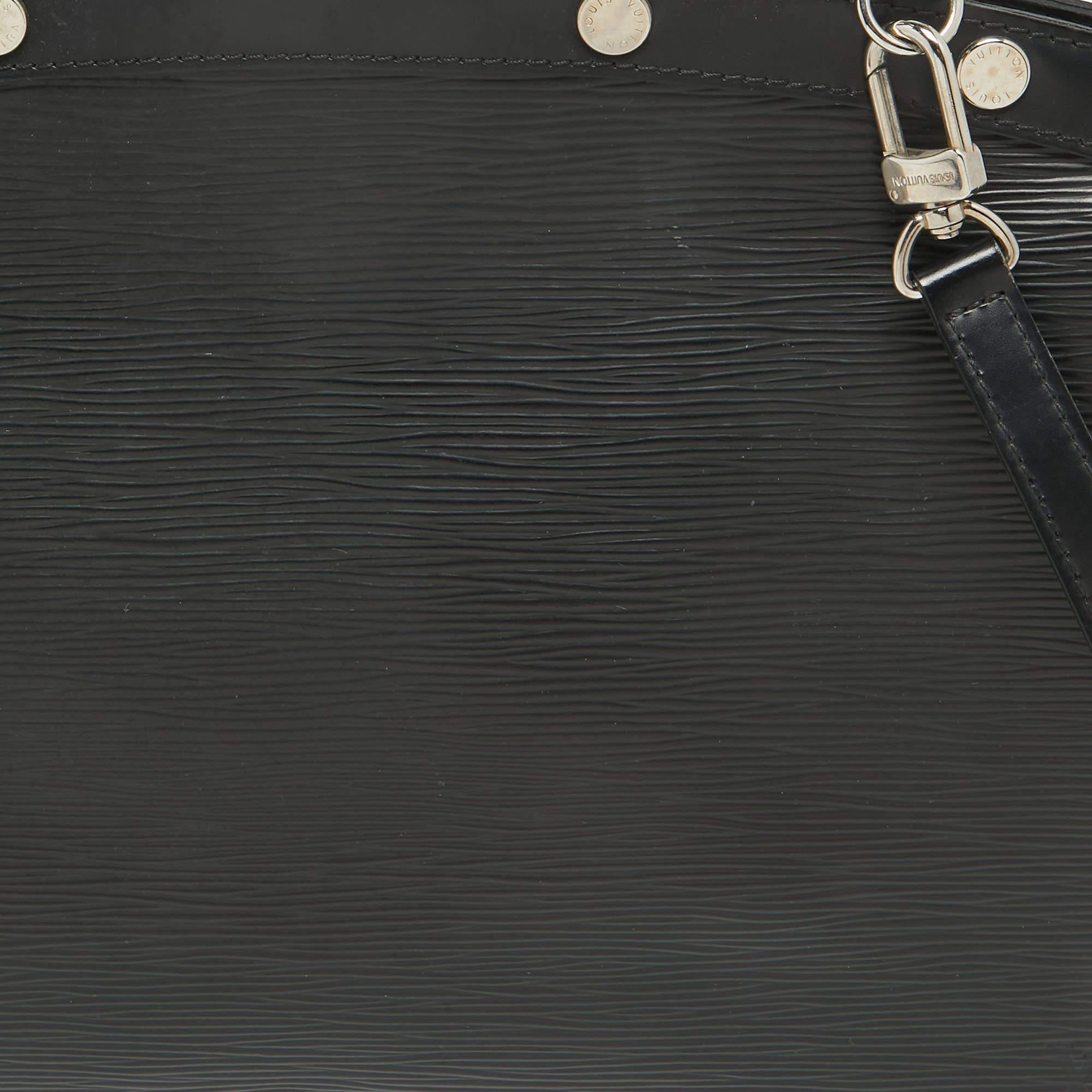 Louis Vuitton Black Epi Leather Brea MM Bag For Sale 2