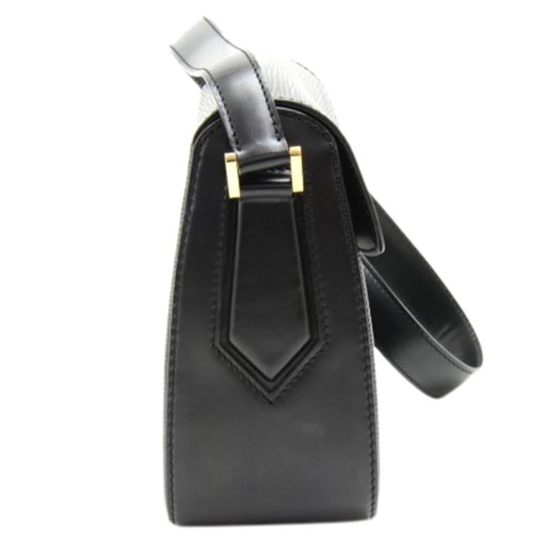 Louis Vuitton Black Epi Leather Byushi Bag In Good Condition In Dubai, Al Qouz 2