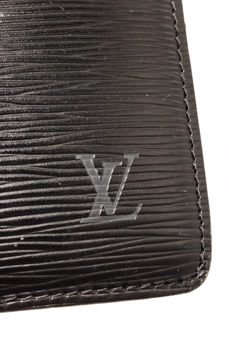 Louis Vuitton Louis Vuitton Capucines Black Epi Leather Shoulder Bag