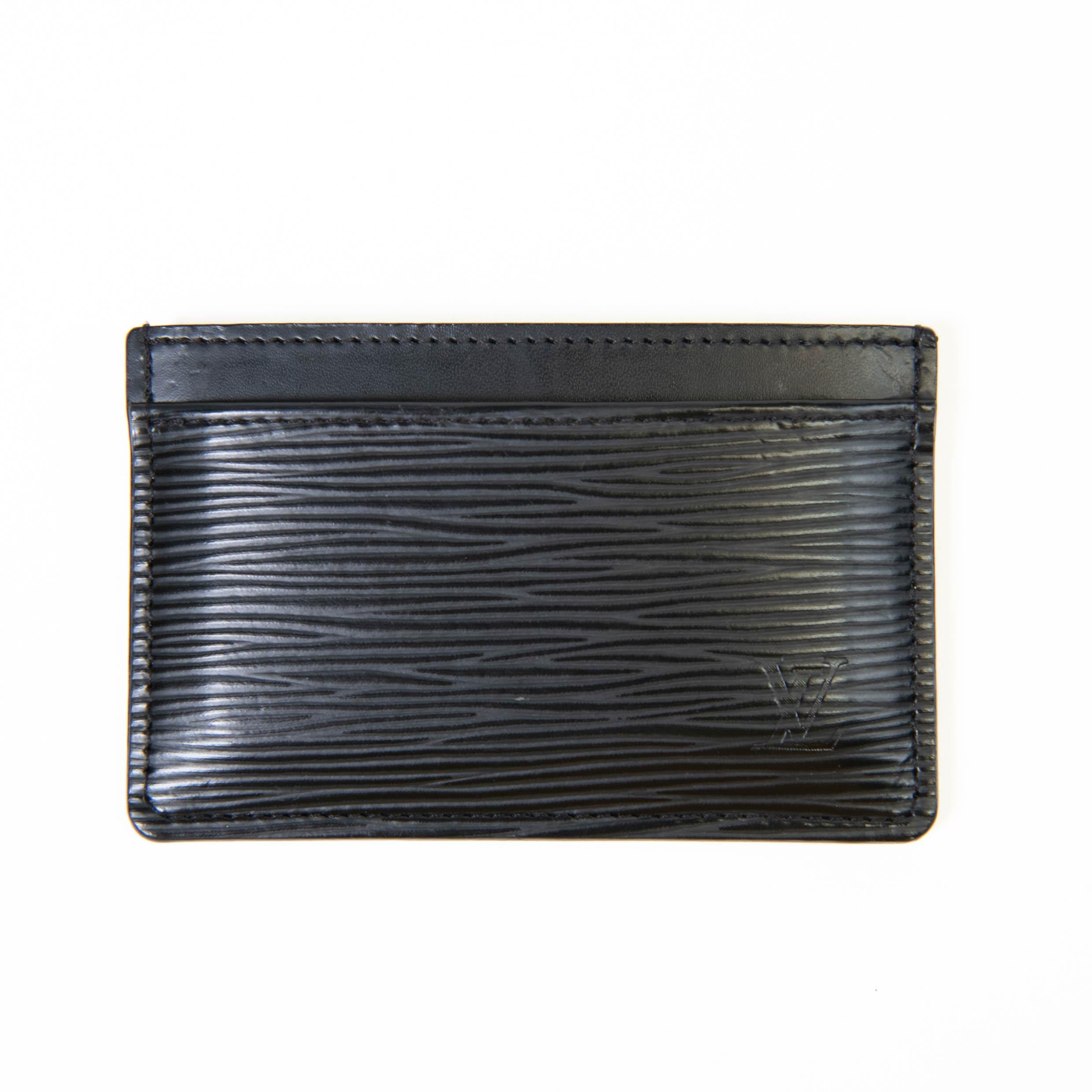 Women's or Men's Louis Vuitton Black Epi  Leather Card Holder