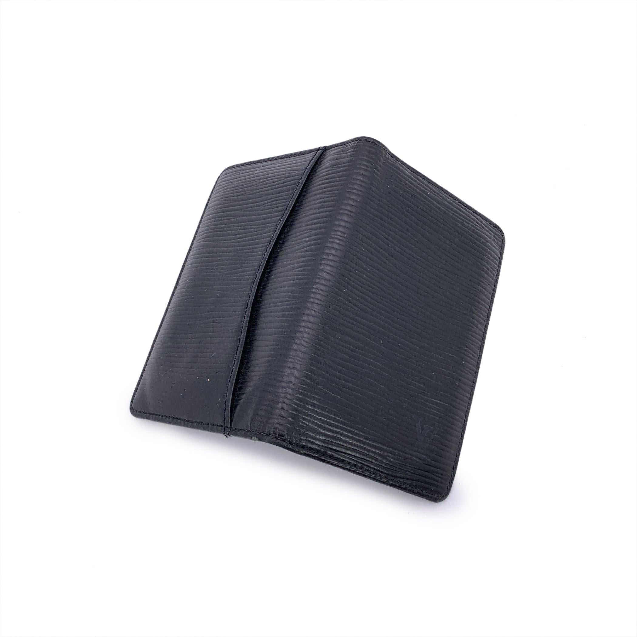 Louis Vuitton Black Epi Leather Card Holder Pocket Organizer Wallet In Good Condition In Rome, Rome