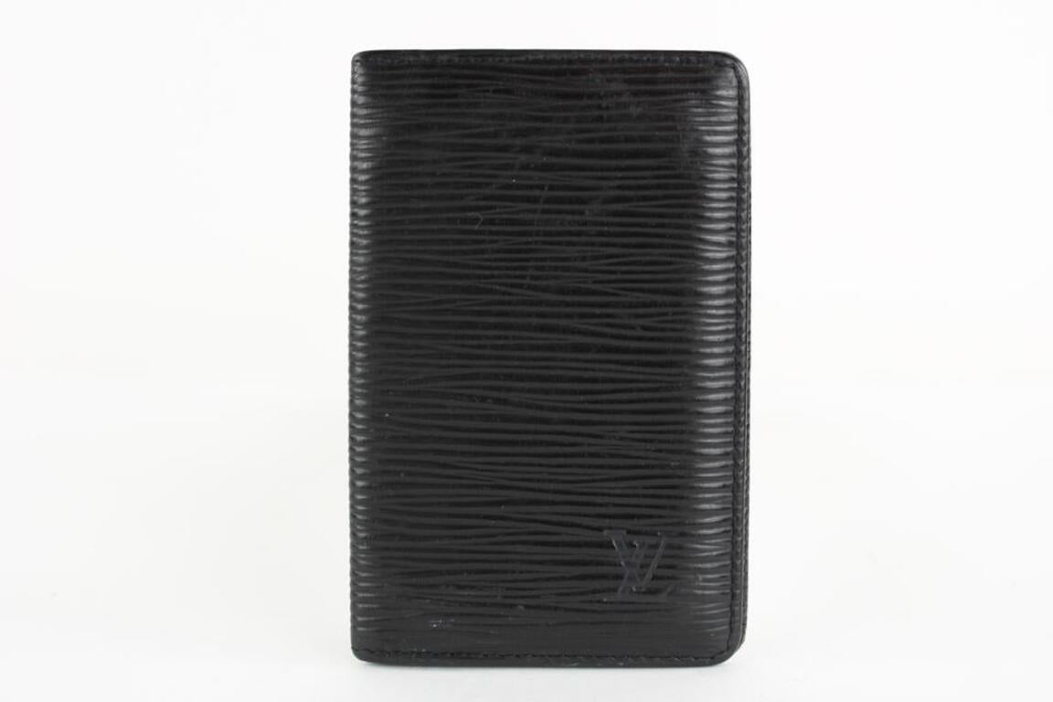 Louis Vuitton Black Epi Leather Card Holder Wallet 15LVS1210 In Good Condition For Sale In Dix hills, NY