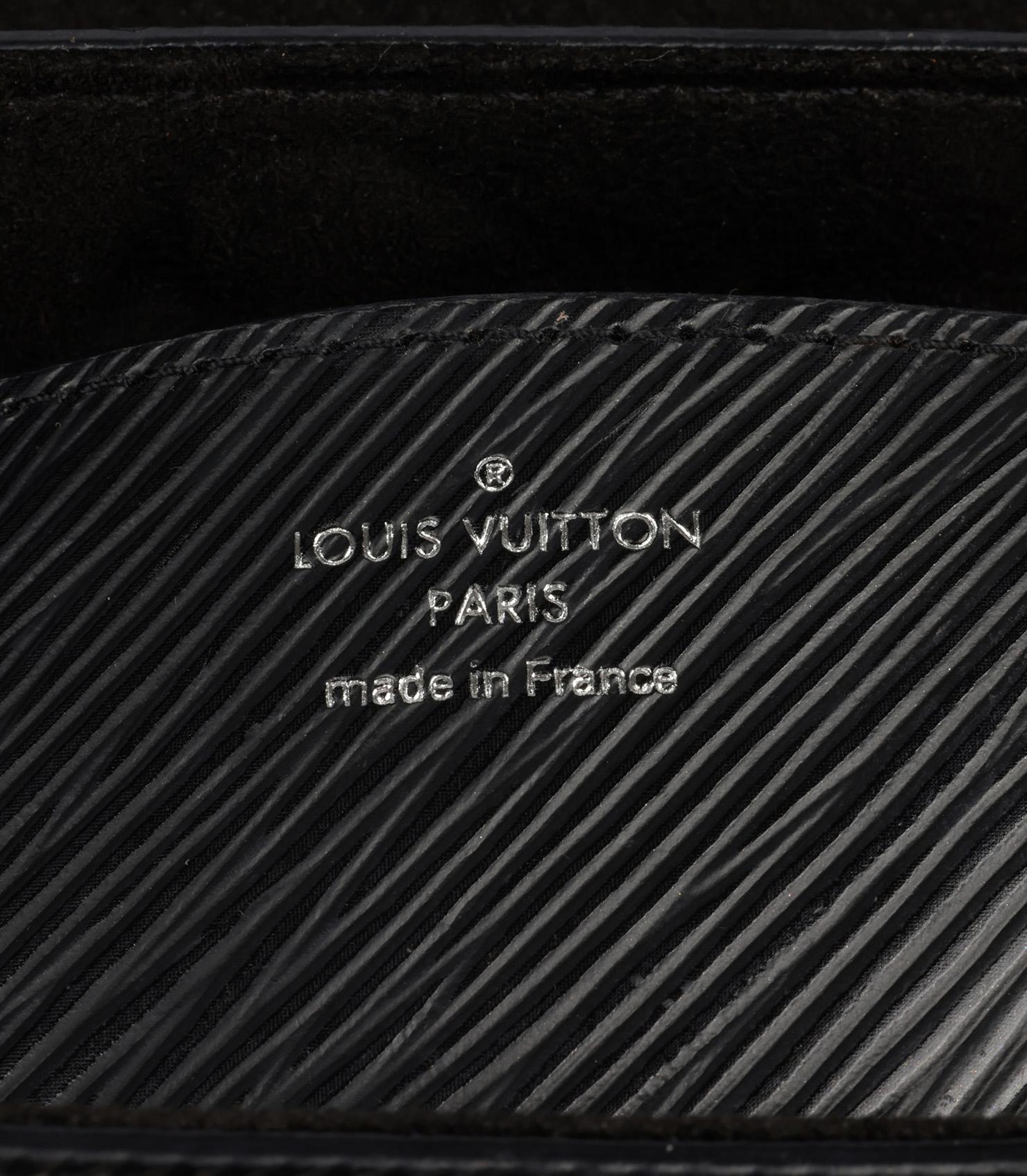 Louis Vuitton Black Epi Leather Chain Twist MM Bag 5