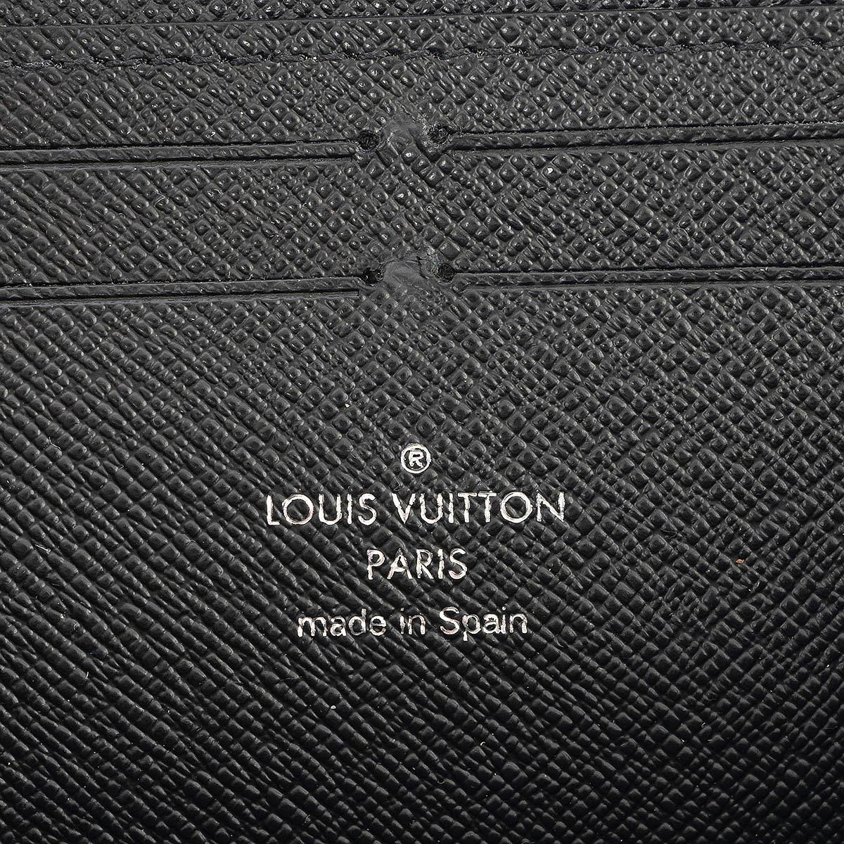LOUIS VUITTON black Epi leather CLEMENCE Zip Wallet 3