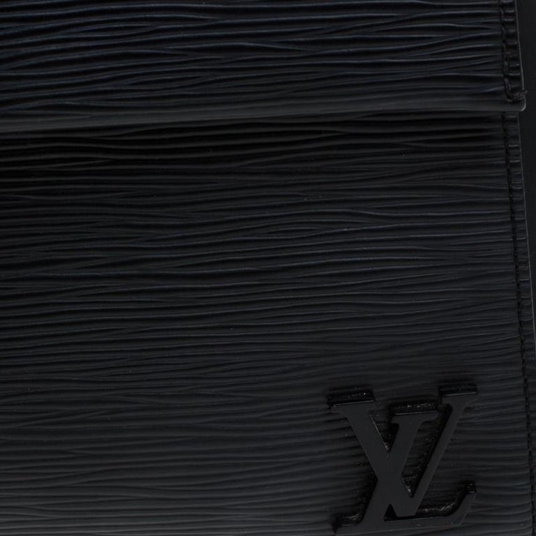 Shop Louis Vuitton EPI 2022 SS Cluny bb (M59134) by SkyNS