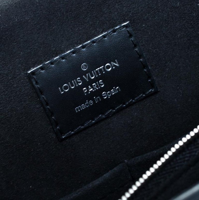 Louis Vuitton Black Epi Leather Cluny BB Bag For Sale at 1stDibs louis vuitton cluny bb black