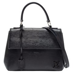 Schwarze Epi Leder-Clutch BB von Louis Vuitton