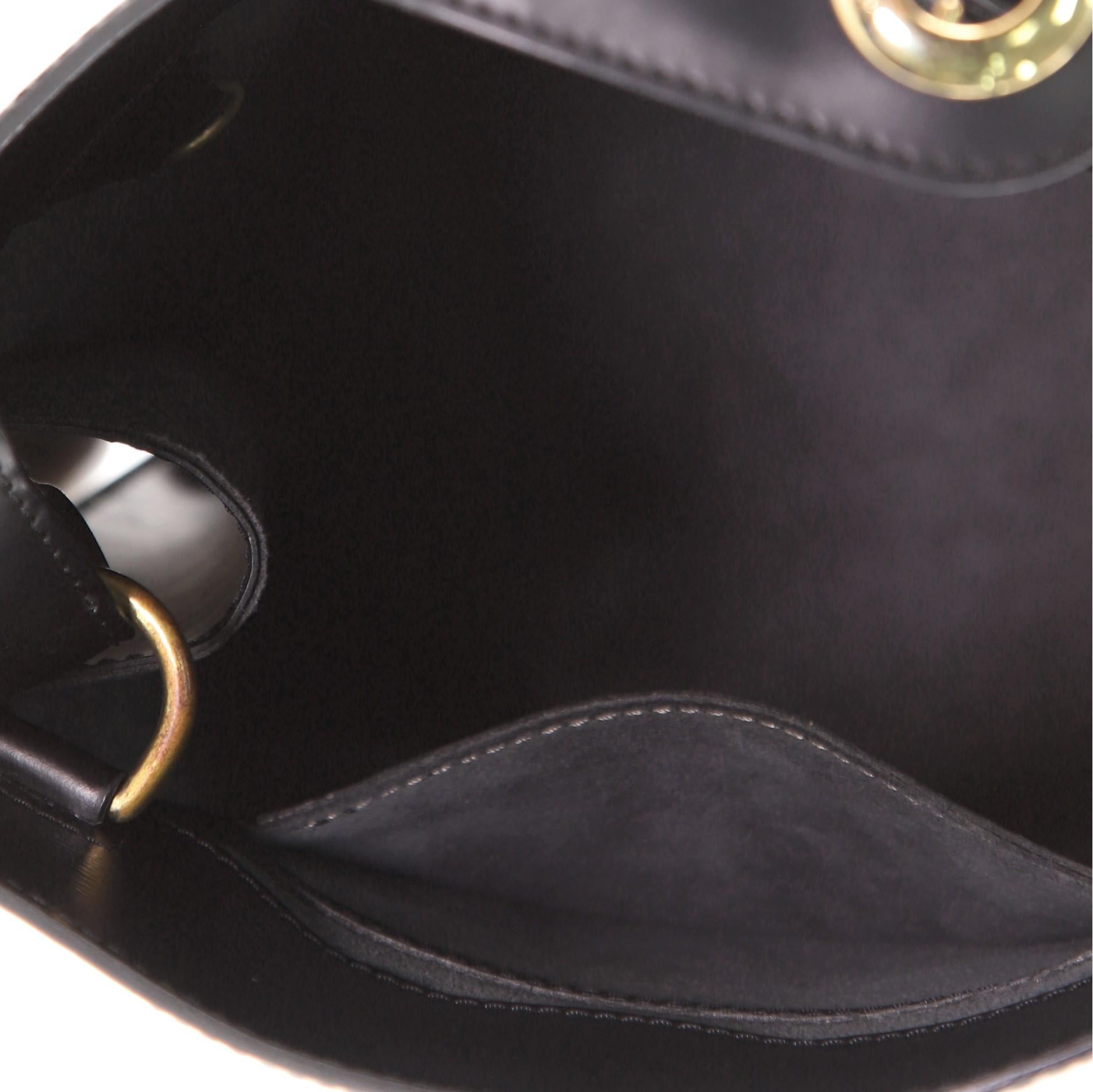 Louis Vuitton Louis Vuitton Schwarz Epi Leder Cluny Umhängetasche im Angebot 1