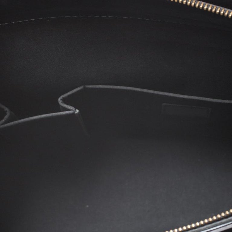 Louis Vuitton Epi Croisette PM (SHG-26130) – LuxeDH