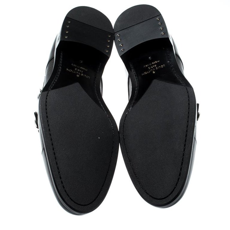 Louis Vuitton Black Leather Infini Single Monk Strap Derby Size 42 at  1stDibs