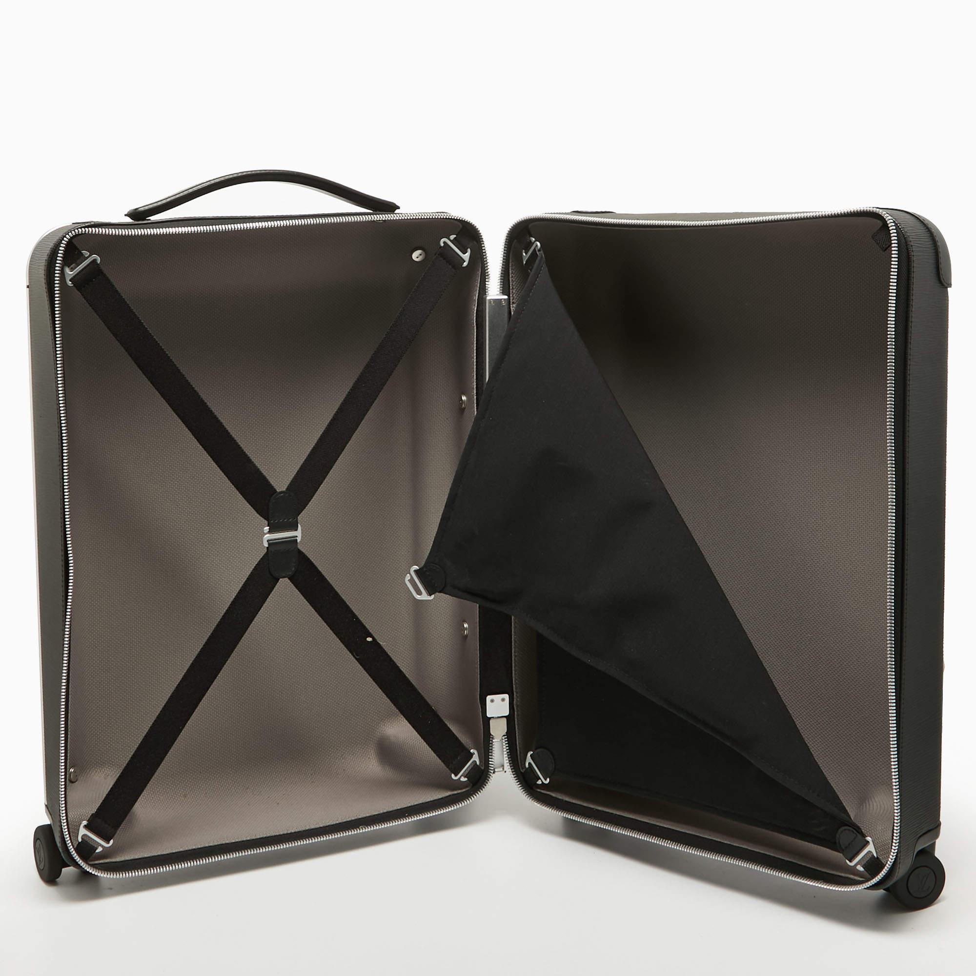Louis Vuitton Black Epi Leather Horizon 55 Suitcase For Sale 3